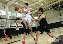 马祖拉：见证霍福德与杜兰特对抗是种恩赐 无论要布朗做什么他都会全力以赴