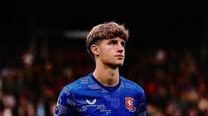 德甲强强对话引爆讨论